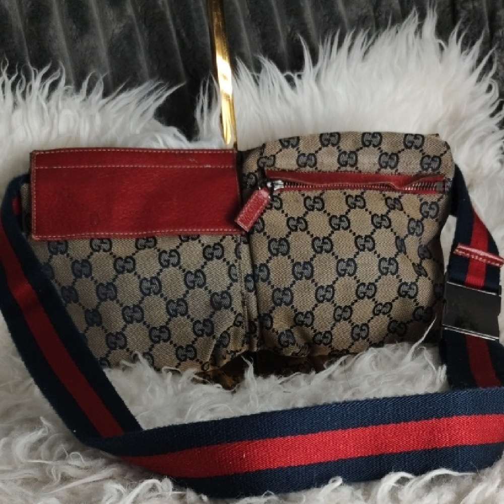 Authentic Gucci shoulder bag waist pouch GG Canvas leather sherry line
